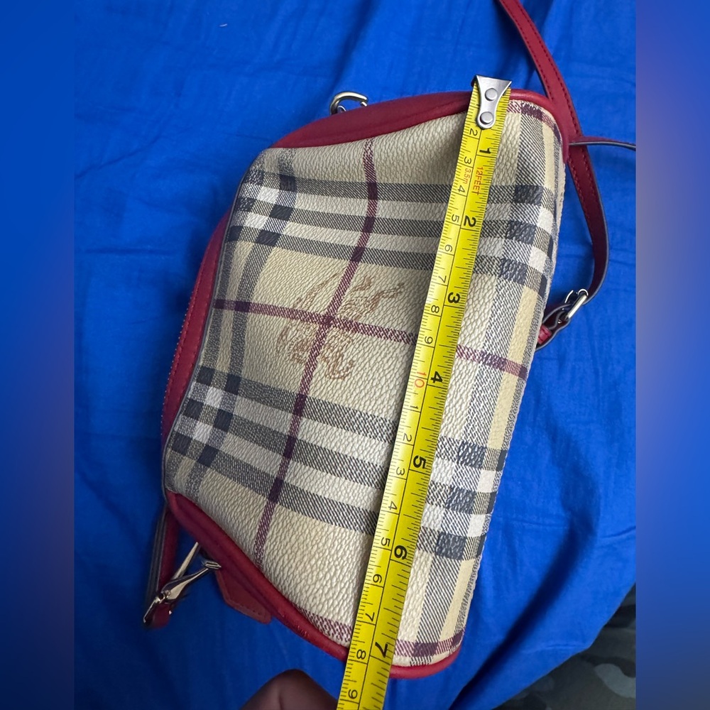 Burberry small crossbody bag - Picture 9 of 12